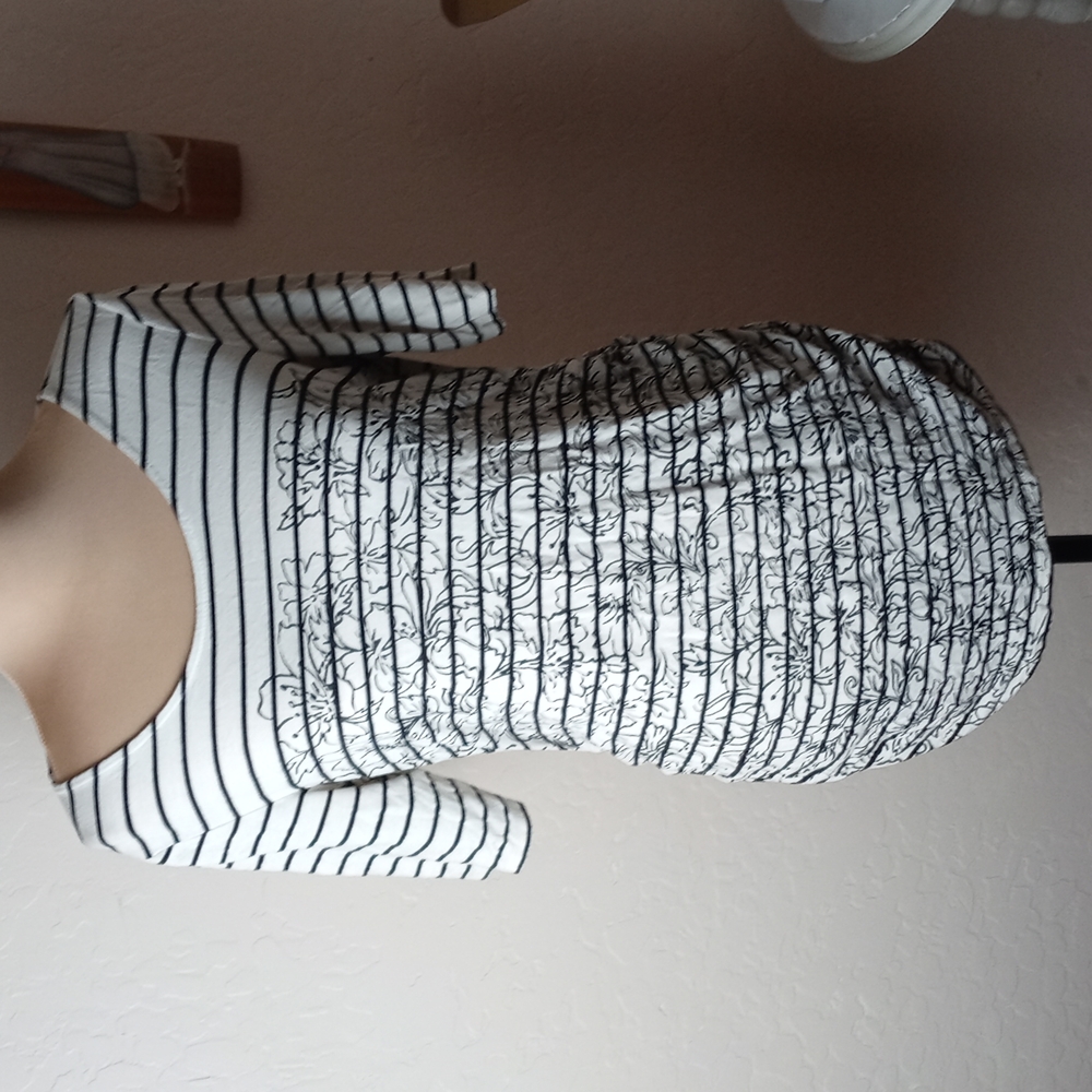 Jessica Simpson Maternity Long Tee Shirt